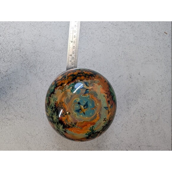 Hand-Painted Russian Lacquer Box – Large Dome – Horseman Scene – Red Interior - Picture 11 of 11